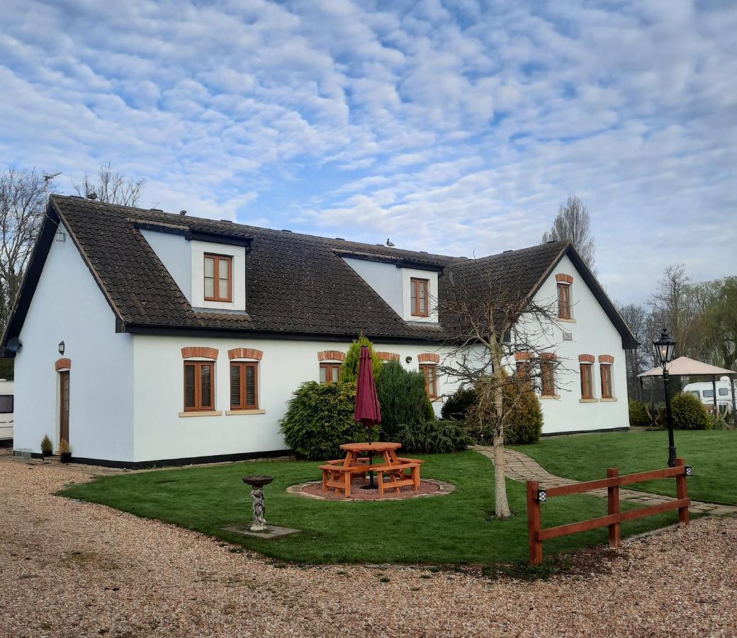 Langdale Lodge At Langdale Lakes, Lincoln Ln3 5Bb Langworth Exterior foto